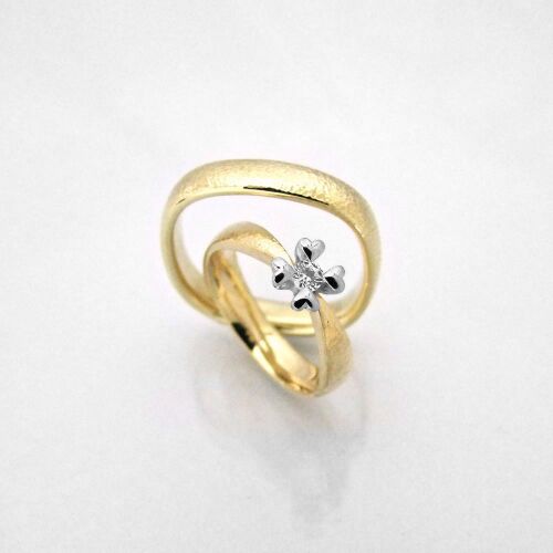 ROYAL HEART ROYAL HEART