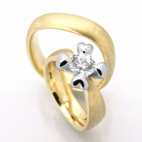 ROYAL HEART ROYAL HEART