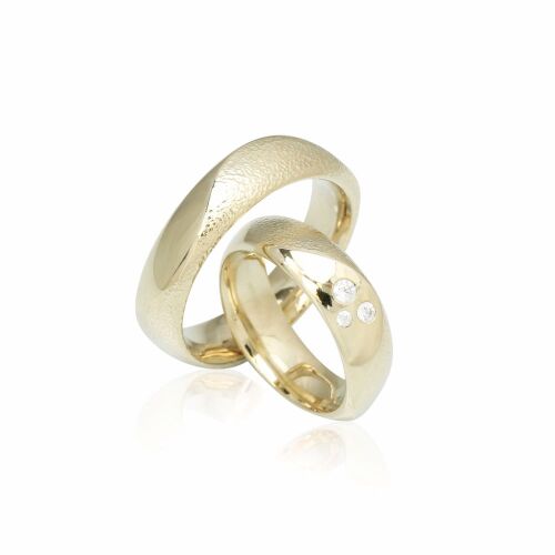 TRADITIONAL ART TRADITIONAL ART