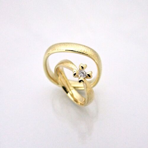 ROYAL HEART ROYAL HEART