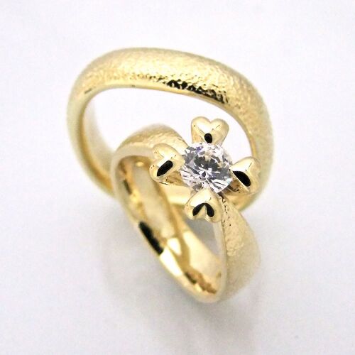 ROYAL HEART ROYAL HEART