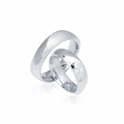 TRADITIONAL ART TRADITIONAL ART