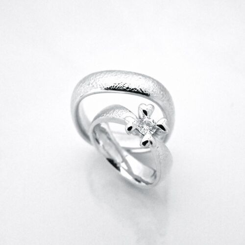 ROYAL HEART ROYAL HEART