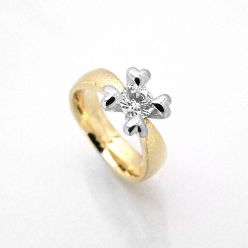 ROYAL HEART ROYAL HEART