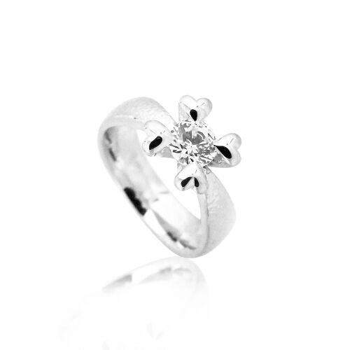 ROYAL HEART ROYAL HEART