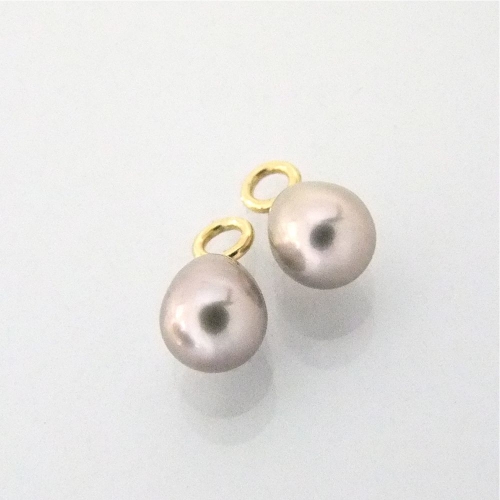 2 grå ferskvandsperl. (ørecr.)  2 grå ferskvandsperl. (ørecr.)