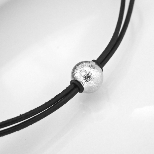 ABSOLUT-Round ABSOLUT-Round