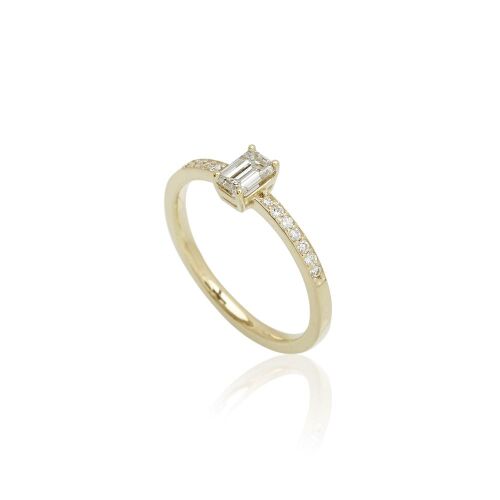 FINE EMERALD CUT FINE EMERALD CUT