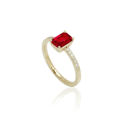 FINE EMERALD CUT-lab. FINE EMERALD CUT-lab.