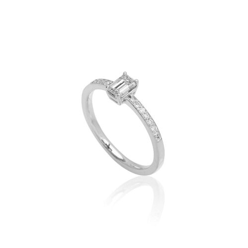 FINE EMERALD CUT-lab. FINE EMERALD CUT-lab.