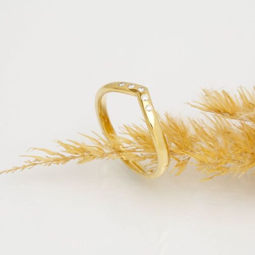 Delta (dame) Delta (dame)