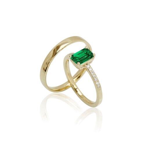 Fine Emerald Cut-lab. Fine Emerald Cut-lab.