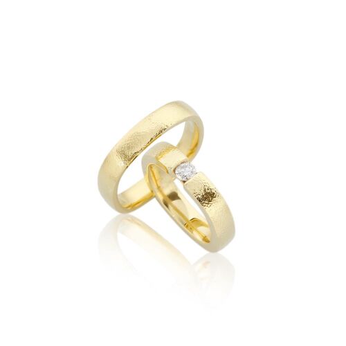 ROMANTIC SQUARE ROMANTIC SQUARE