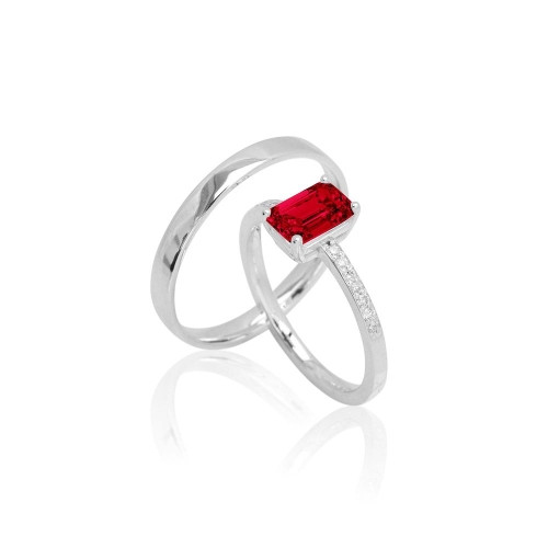 Fine Emerald Cut-lab. Fine Emerald Cut-lab.