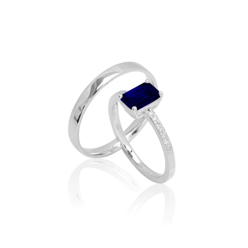 Fine Emerald Cut-lab. Fine Emerald Cut-lab.