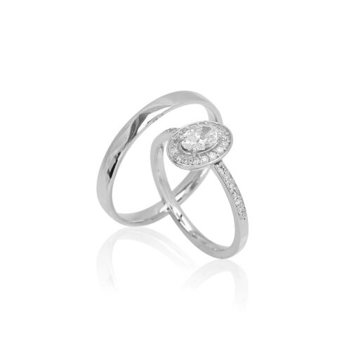 HALO FINE OVAL CUT HALO FINE OVAL CUT